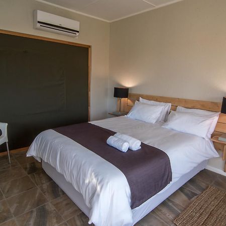 Letsatsi Lodge Vanrhynsdorp Exterior foto
